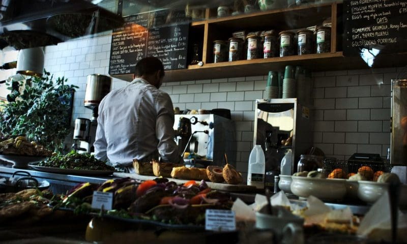 Number of licensed F&B businesses drops by 3000 in a year