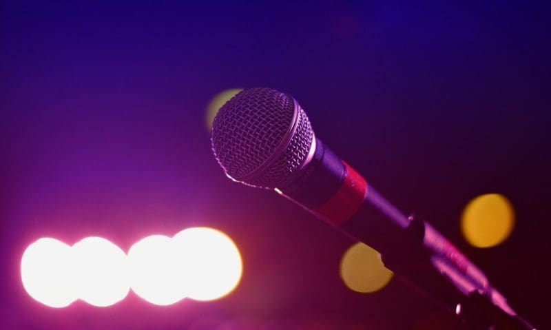 Karaoke has positive influence on bar sales, study shows