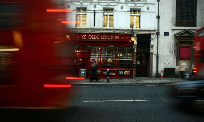 Hospitality businesses hailed ‘heroes of the high streets’