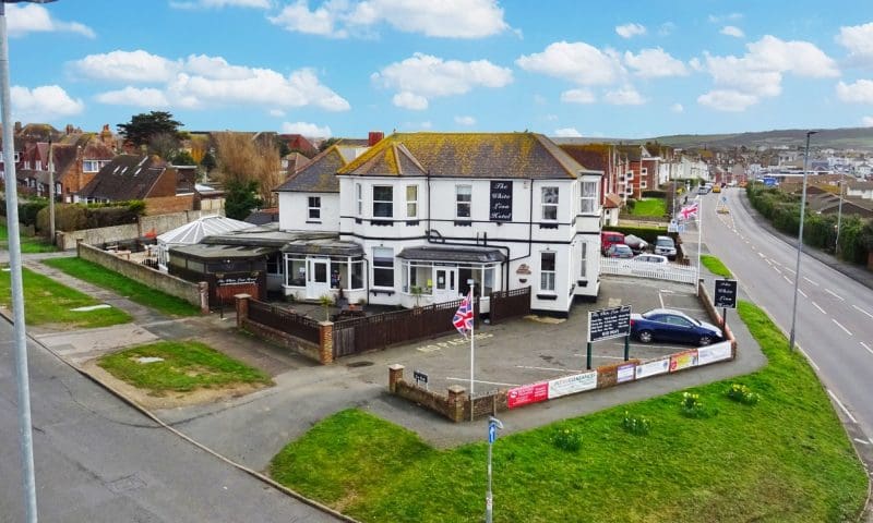 Pub with rooms brought to market for £1.15m