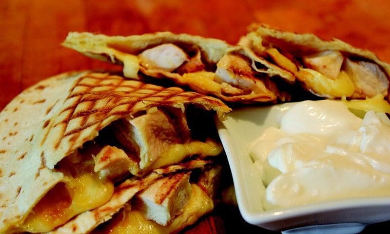 Delivery and takeaway sales 2% behind December 2021