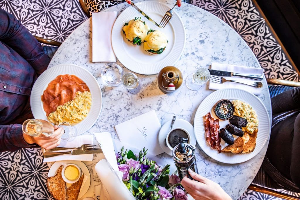 Partners Group acquires Côte Restaurants