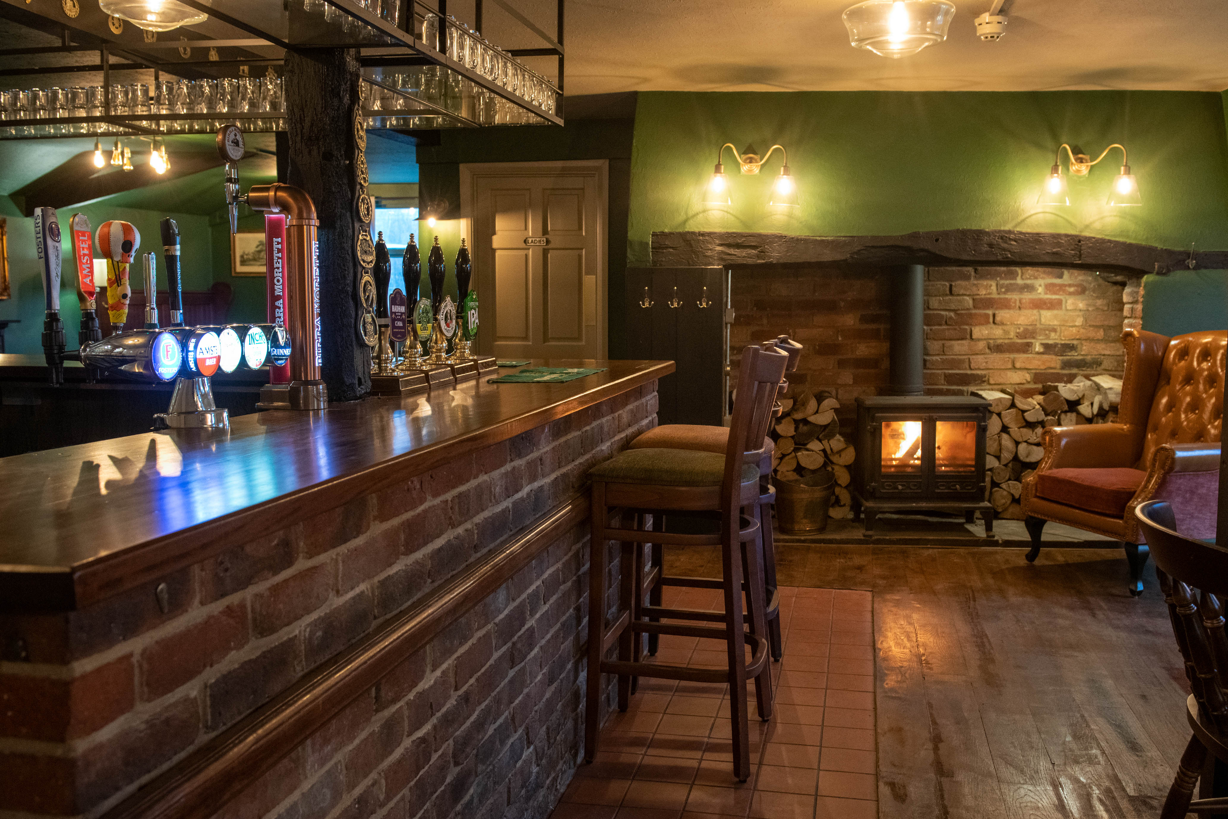 Hertfields takes on third leased pub