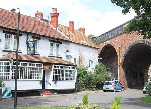 Red Oak Taverns acquires eight pub estates in Bristol