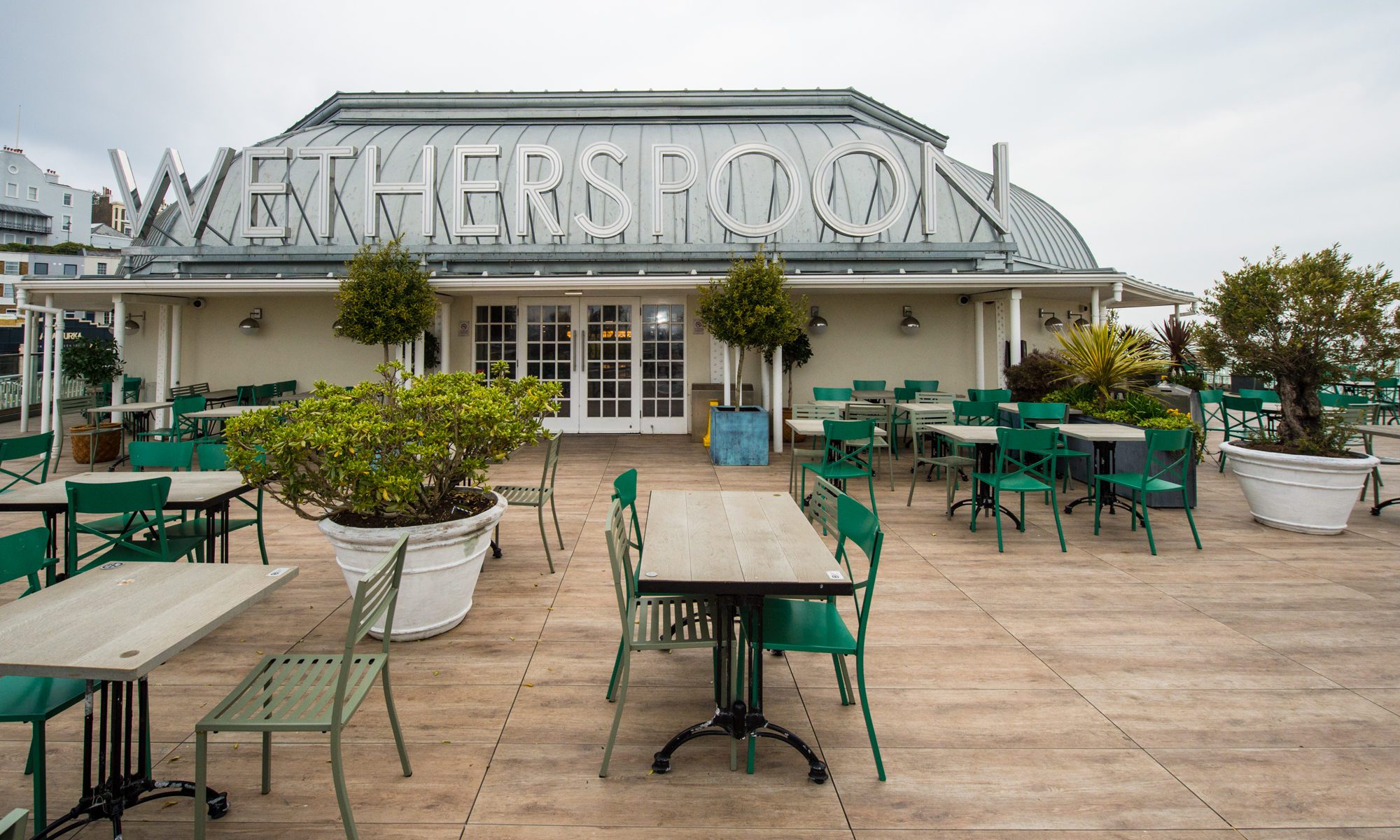 JD Wetherspoon posts £30.4m loss