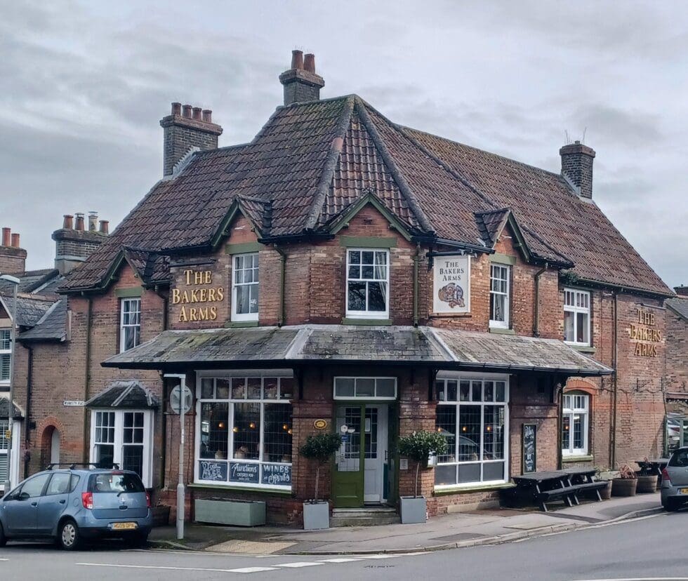 Red Oak Taverns acquires 19 pubs from Marston’s