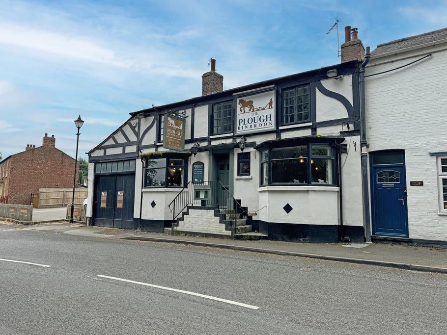The Plough in Binbrook hits the market