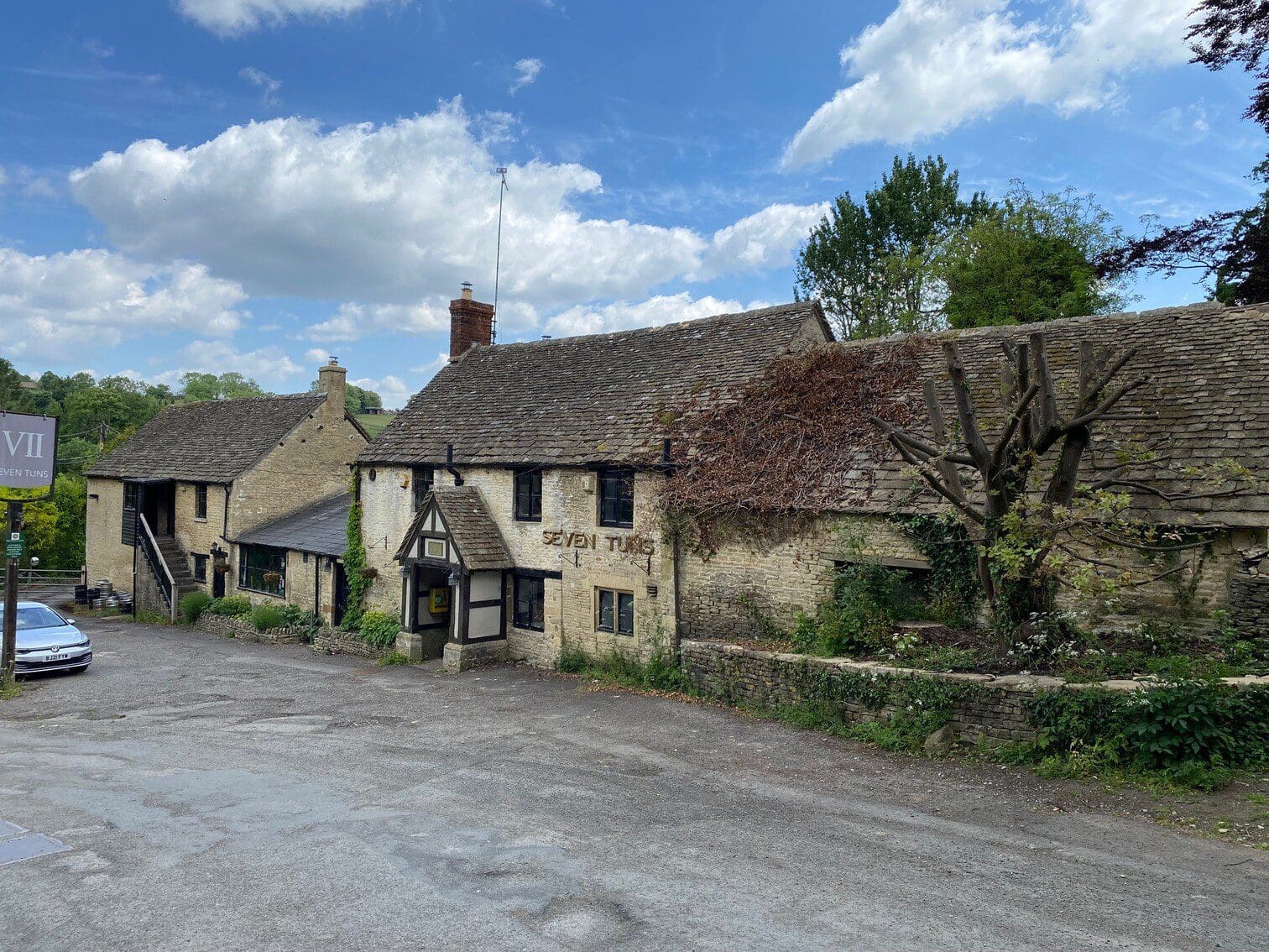 Historic The Seven Tuns inn brought to market