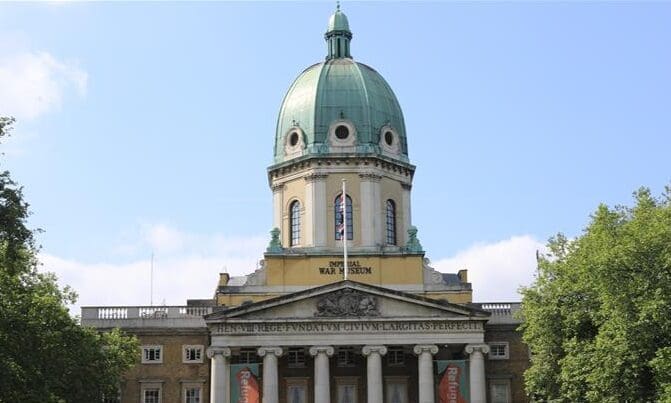 Restaurant Associates renews catering contract with Imperial War Museums