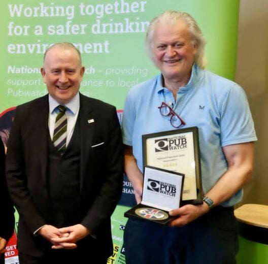 Wetherspoon boss receives National Pubwatch award